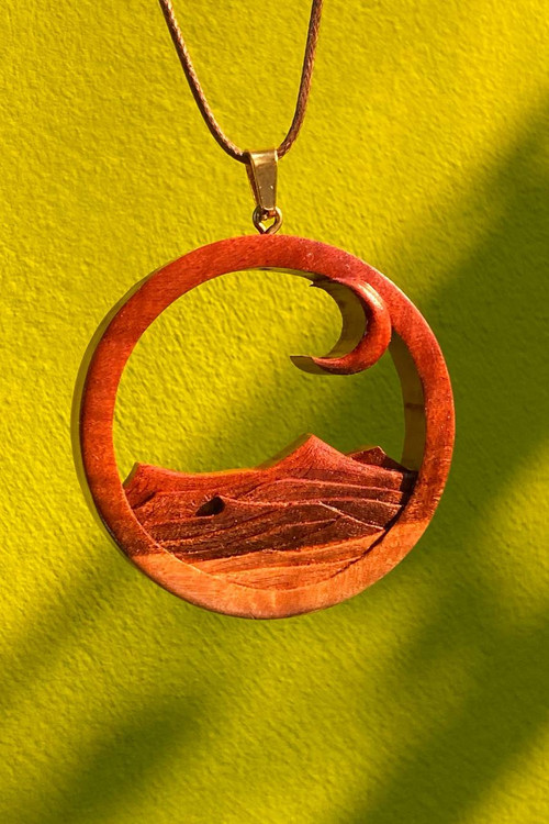 گردنبند ماه و دریا/ملورینا