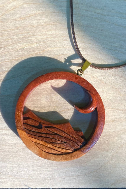 گردنبند ماه و دریا/ملورینا