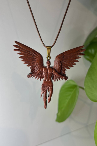 گردنبند چوبی پسر فرشته ای