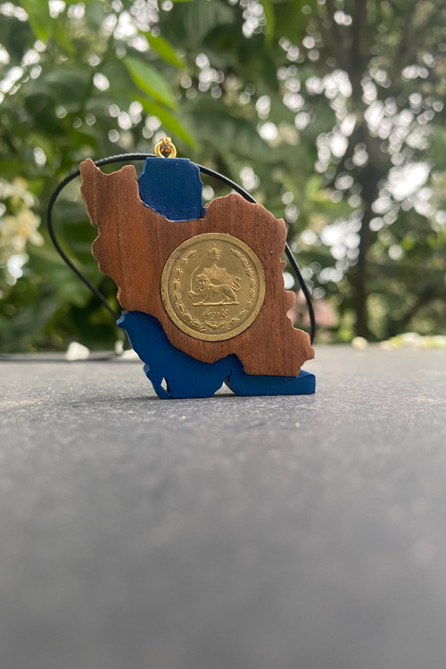 گردنبند ایران با طرح سکه شاهنشاهی 50دیناری