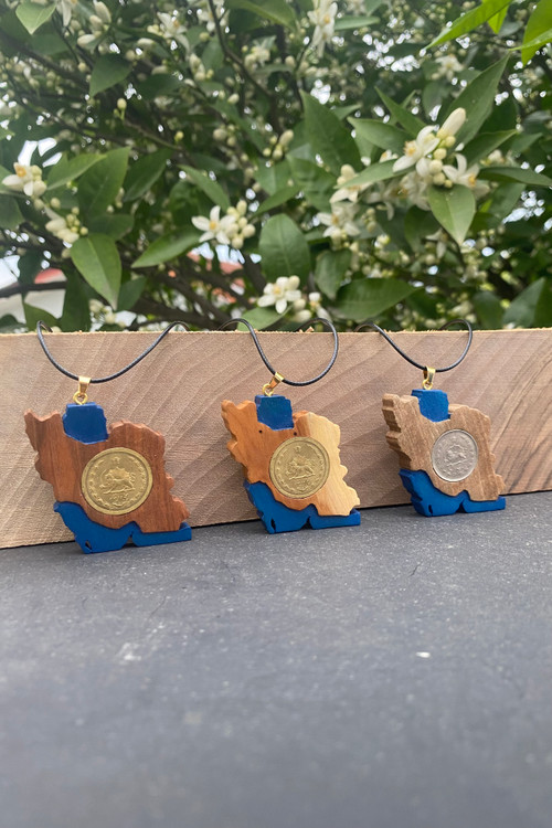 گردنبند ایران با طرح سکه شاهنشاهی